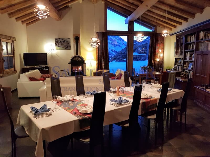 Chalet d'exception avec une vue panoramique -- Val d'Isère / Tignes (9)