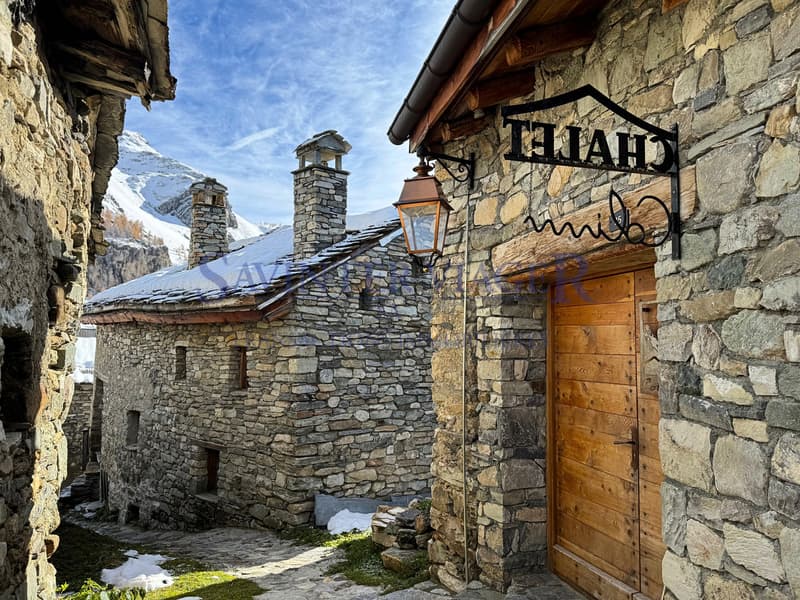 Chalet d'exception avec une vue panoramique -- Val d'Isère / Tignes (1)