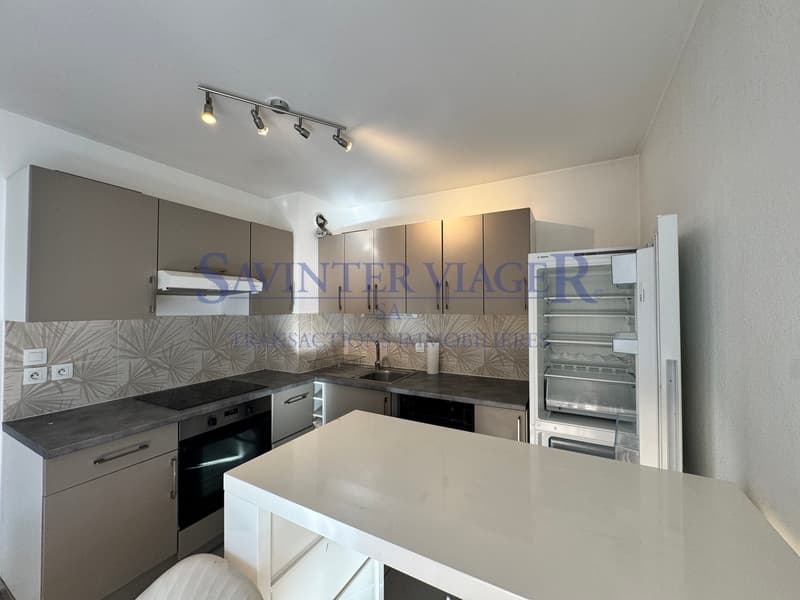 Appartement à Annemasse-centre. Terrasse de 18m2 (11)