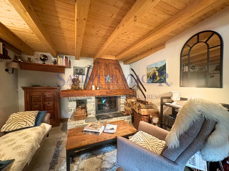 Propriété à 15 minutes des pistes, vue panoramique. Vente à Terme. (3)