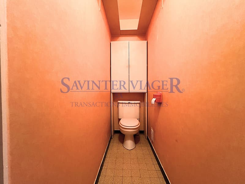 WC separé / Separates WC / Separate restroom / ????????? ??????