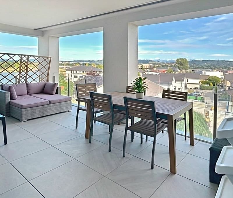 Geräumige und helle 3.5-Zimmer-Wohnung in St-Aubin (2)
