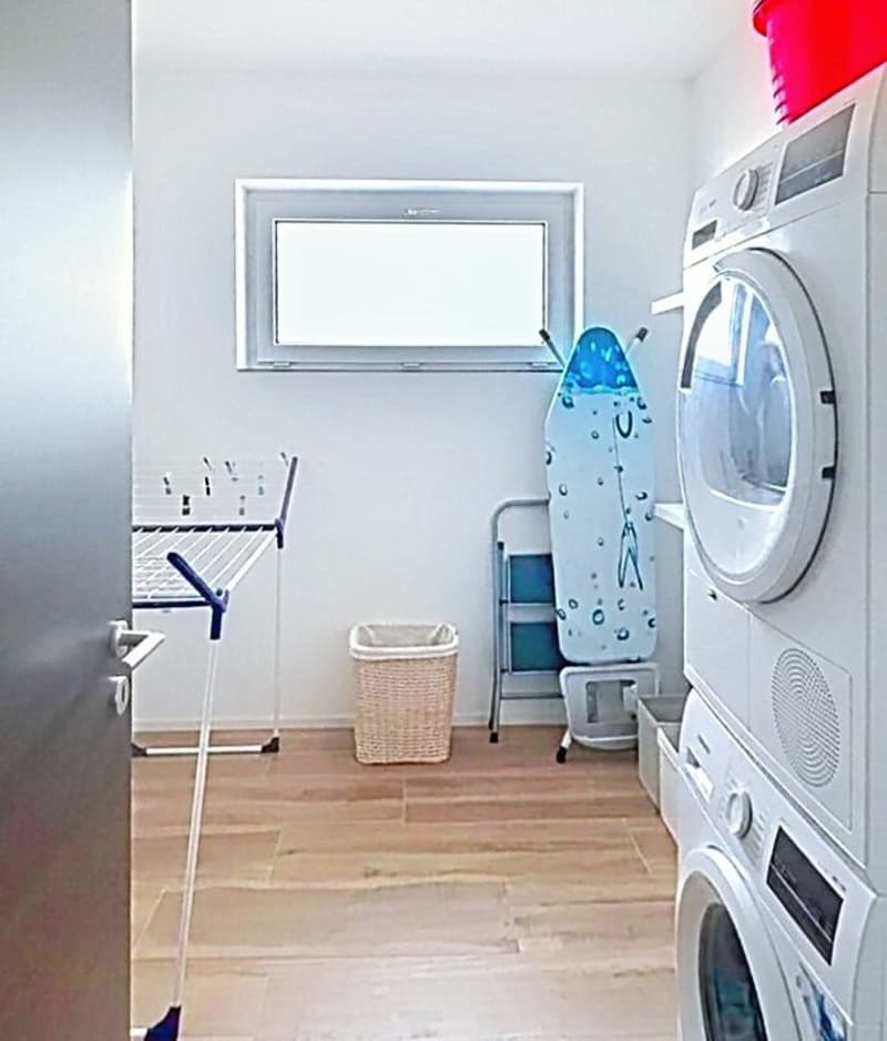Geräumige und helle 3.5-Zimmer-Wohnung in St-Aubin (8)