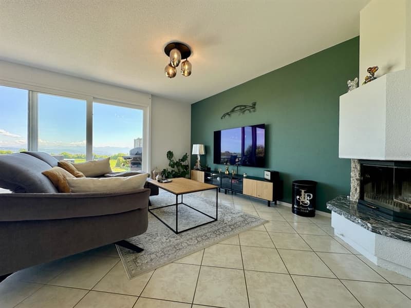Beautifully renovated villa with panoramic views of the Alps (4)