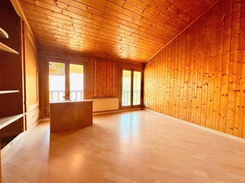 Maison villageoise pleine de potentiel au cour d'Arzier (5)