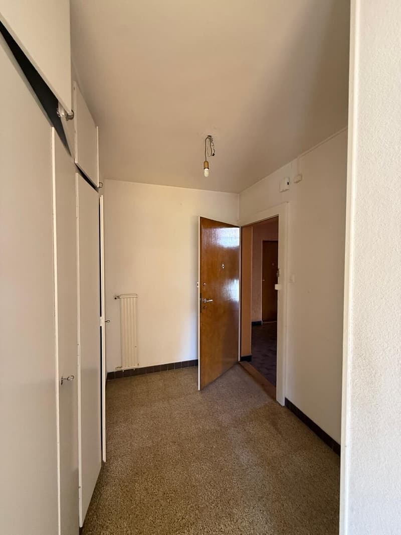 Appartement de 2.5 pièces au 1er étage dans un quartier calme (3)