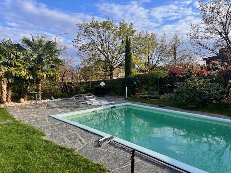 Villa individuelle avec piscine et grand jardin en viager (1)