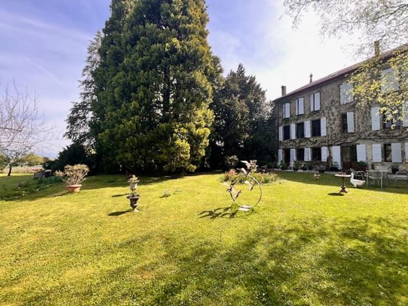 Grande casa di villaggio in vitalizio nella campagna ginevrina di Satigny (2)