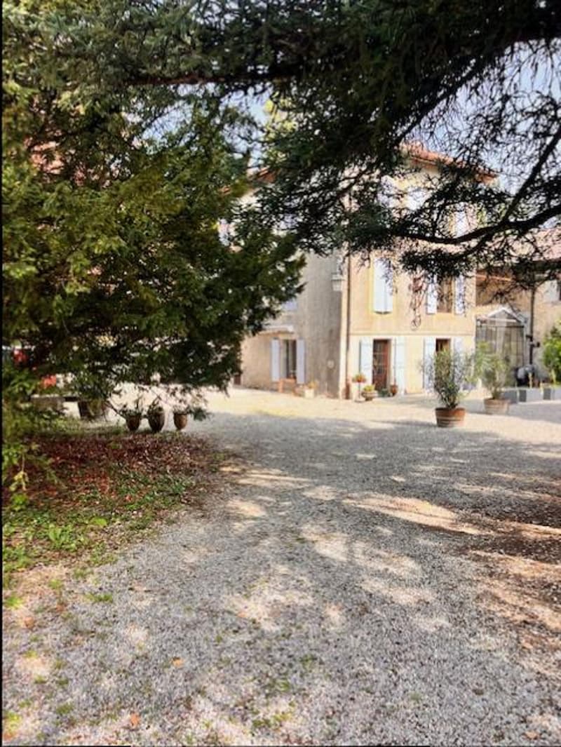 Grande casa di villaggio in vitalizio nella campagna ginevrina di Satigny (10)