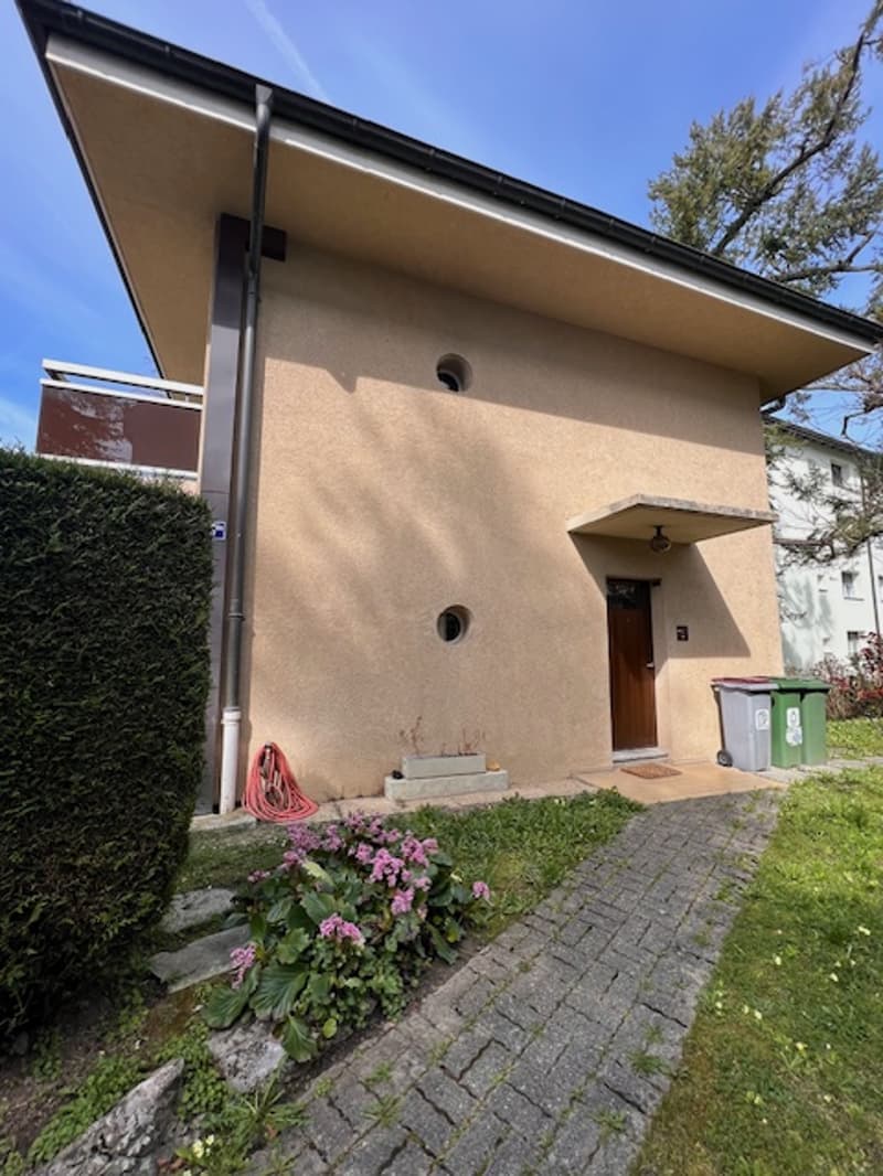House with two apartments in viager, semi-occupied, in Lausanne Vennes (2)
