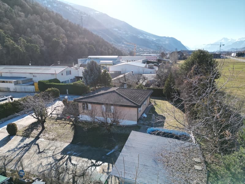 House with surface right in Chalais (4)