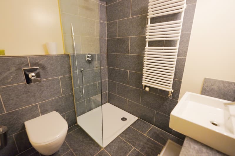 Salle de douche de la 1ère chambre