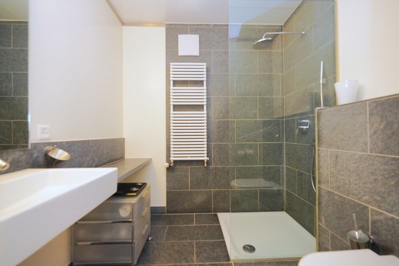 Salle de douche de la 2ème chambre