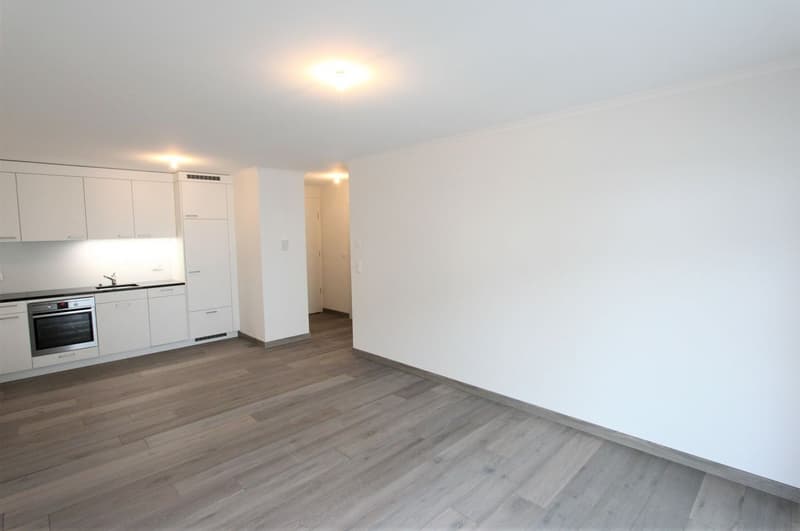 Wohnung mit 2.5 Zimmern zur Miete in Sierre (1)