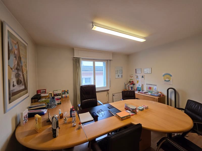 BUREAU À SOUS-LOUER AU CENTRE VILLE DE SIERRE (2)