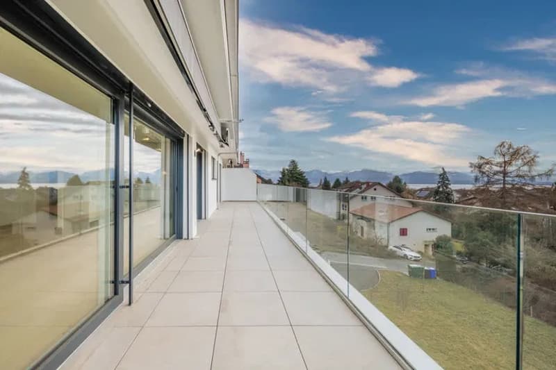 Très bel appartement neuf avec vue panoramique sur le Lac et les Alpes (3)