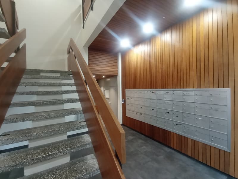 Eaux-Vives / Genève - Studio Meublé de +/- 42 m² - À deux pas du Lac (8)
