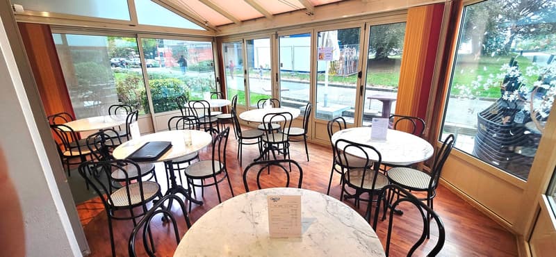 Vendre | Fonds de Commerce Café Bar avec Petite Restauration (1)