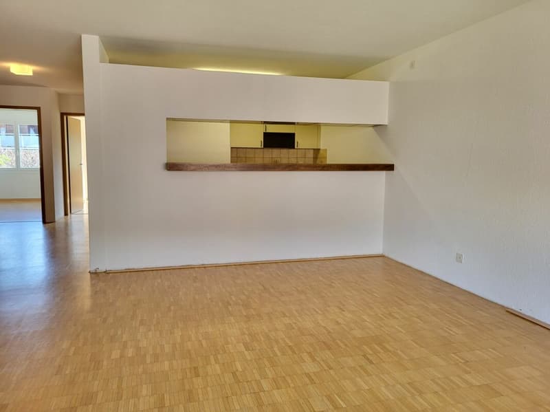 Appartement de 3.5 pces au rez-de-chaussée avec terrasse et pelouse / 3.5-Zimmer-Wohnung im Erdgeschoss mit Terrasse und Rasen Bösingen (10)