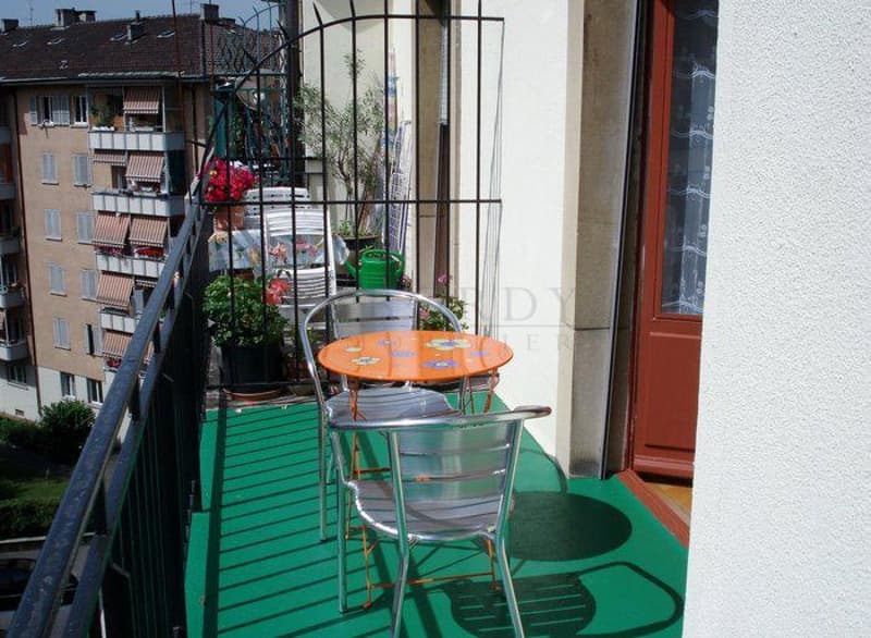 Bello appartamento di 2 locali all'ultimo piano con balcone... (3)