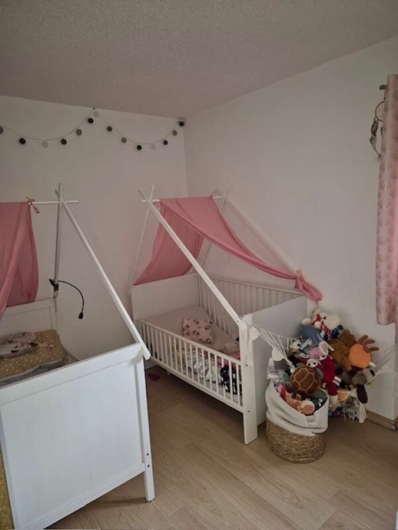 Appartamento 4.5 locali con giardino (7)
