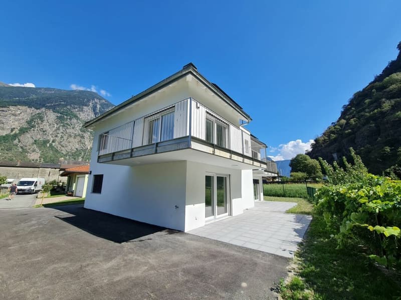 Immeuble de 3 appartements (2 appartements de 2 pièces et 1 appartement de 4.5 pièces duplex) (5)
