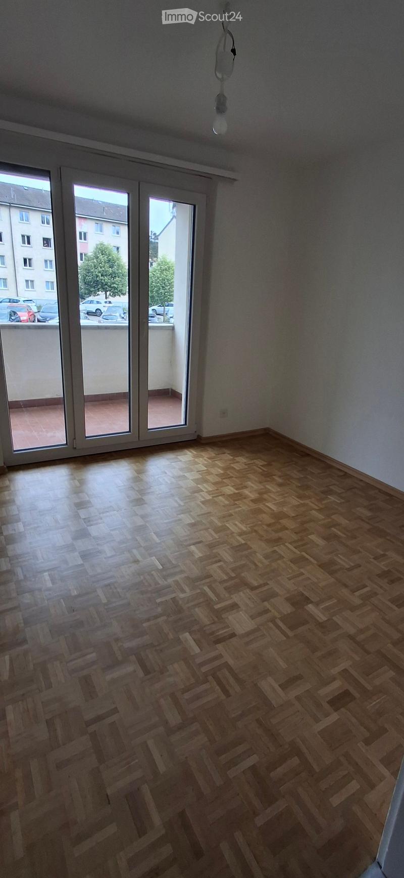 Appartamento di 3 locali con balcone a Porrentruy (4)