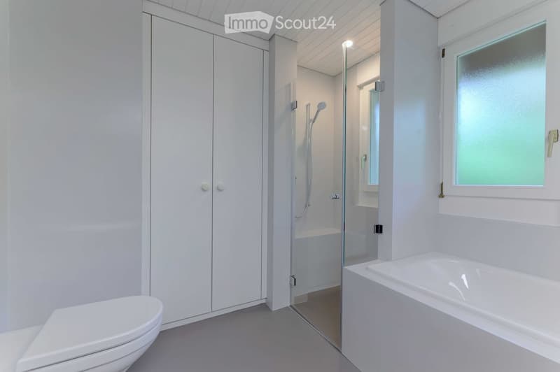 Casa a schiera ristrutturata a Birchwil in una posizione tranquilla con vista panoramica (9)