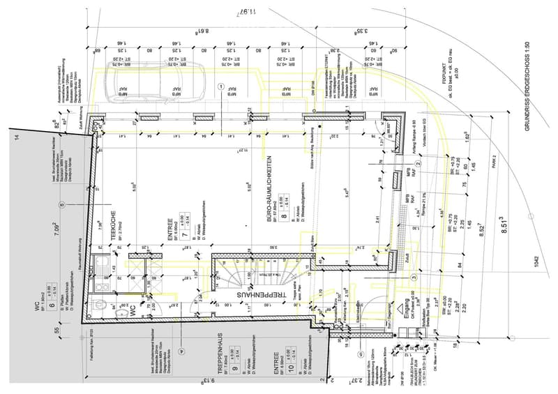 Floor plan with multiple rooms, including living room, kitchen, bedrooms, bathrooms, and a terrace.