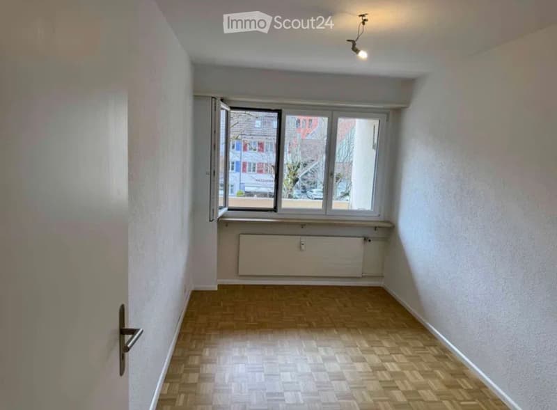 Charming 4.5-room apartment in a quiet location in Zunzgen (5)