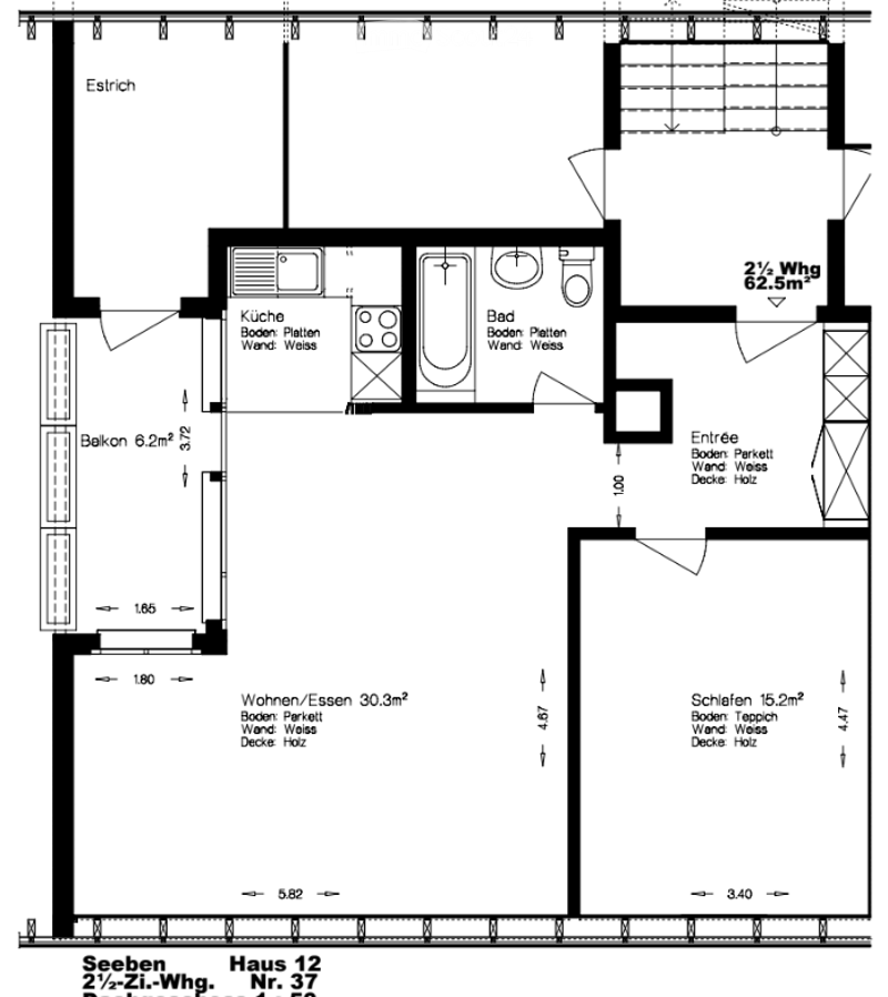 Floor plan of a 2.5-story apartment with a kitchen, bathroom, living/dining area, bedroom, hallway, and balcony.