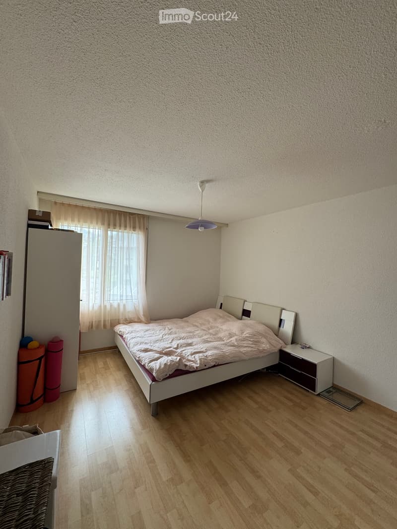 3.5-Zimmerwohnung in der Fildern und Nähe "Mall of Switzerland" (4)
