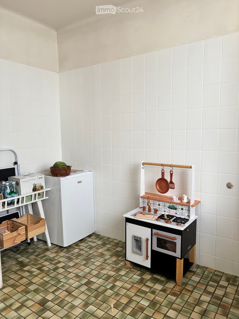 Duplex 6 locali 130 m² – Giardino, balcone, scuola di fronte – CHF 2'500/mese CC (17)