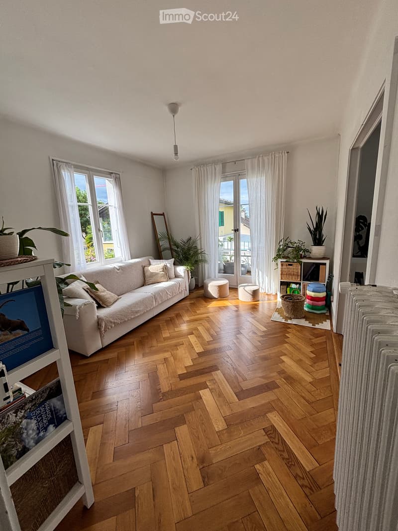 Duplex 6 locali 130 m² – Giardino, balcone, scuola di fronte – CHF 2'500/mese CC (7)