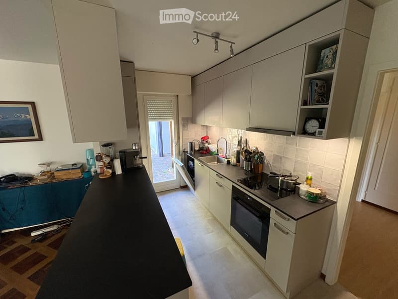 Zu vermieten: Geräumige 5-Zimmer-Gartenwohnung (138 m²) in einer separaten Villa – Founex (VD) (7)