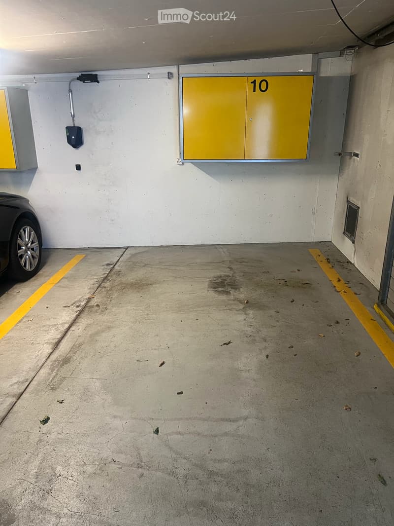 Tiefgarage in 8044 Zürich mit EWZ-Ladestation für Elektroauto (1)