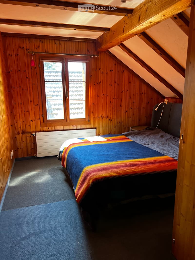 Spacious 5.5-Room Apartment with Beautiful Views in Unterägeri (3)