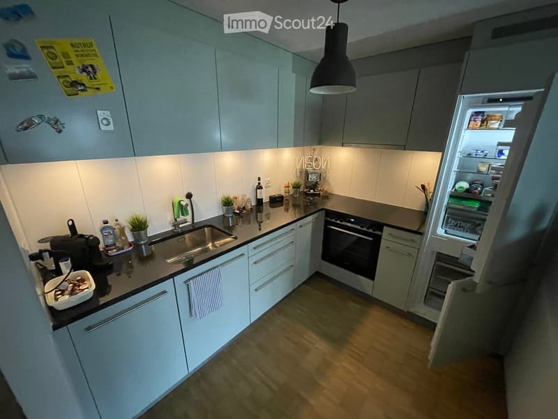 {"type": "Kitchen", "objects": ["refrigerator", "oven", "sink", "faucet", "coffee maker", "oven mitt", "oven", "faucet", "oven", "oven", "oven", "oven", "oven", "oven", "oven", "oven", "oven", "oven", "oven", "oven", "oven", "oven", "oven", "oven", "oven"