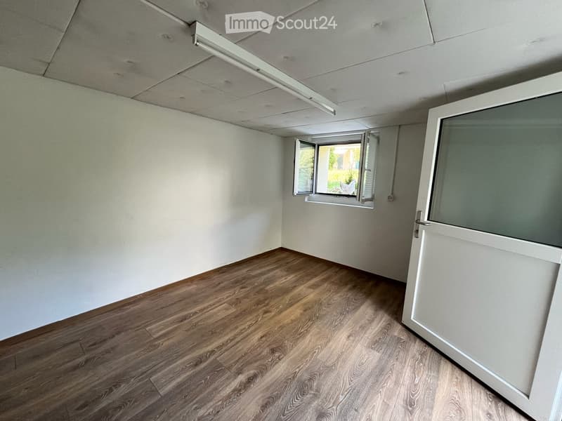 Spazio hobby luminoso / atelier con lavabo – 30 m² a Zürich-Oerlikon (1)