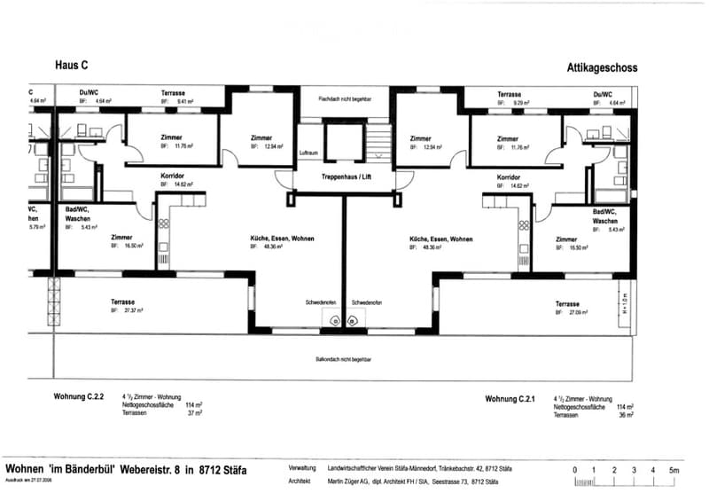 Floor plan of a multi-unit residential building showing two apartments (C21 and C22) and a commercial space (DWG). Each apartment includes living rooms, bedrooms, bathrooms, and terraces.