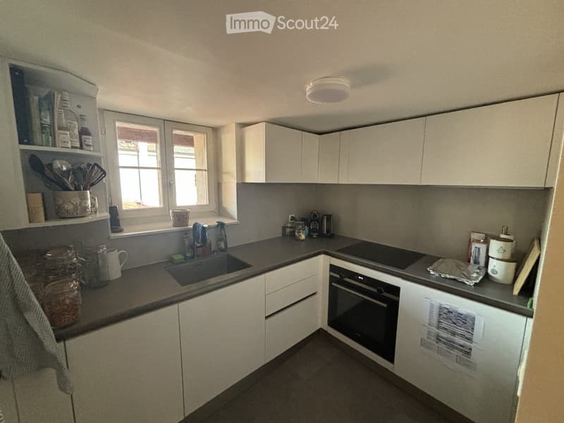 {"type": "Kitchen", "objects": ["sink", "oven", "faucet", "cup", "jar", "oven", "fridge", "cupboard", "fridge", "oven", "cupboard", "cupboard", "cupboard", "cupboard", "cupboard", "cupboard", "cupboard", "cupboard", "cupboard", "cupboard", "cupboard", "cu