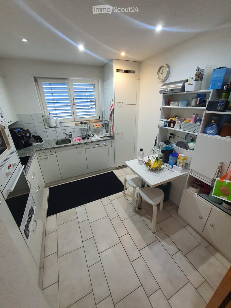{"type": "Kitchen", "objects": ["sink", "faucet", "oven", "coffee maker", "dishwasher", "table", "chair", "fridge", "cupboard", "clock", "fridge", "cupboard", "fridge", "cupboard", "cupboard", "cupboard", "cupboard", "cupboard", "cupboard", "cupboard", "c
