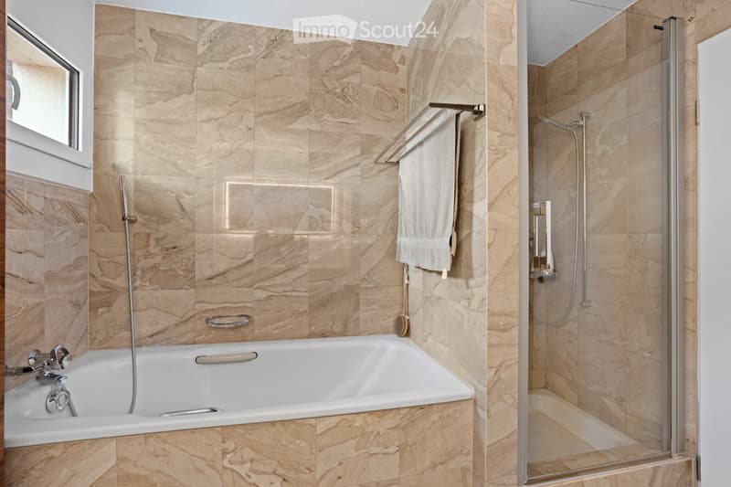 Bad / Dusche
