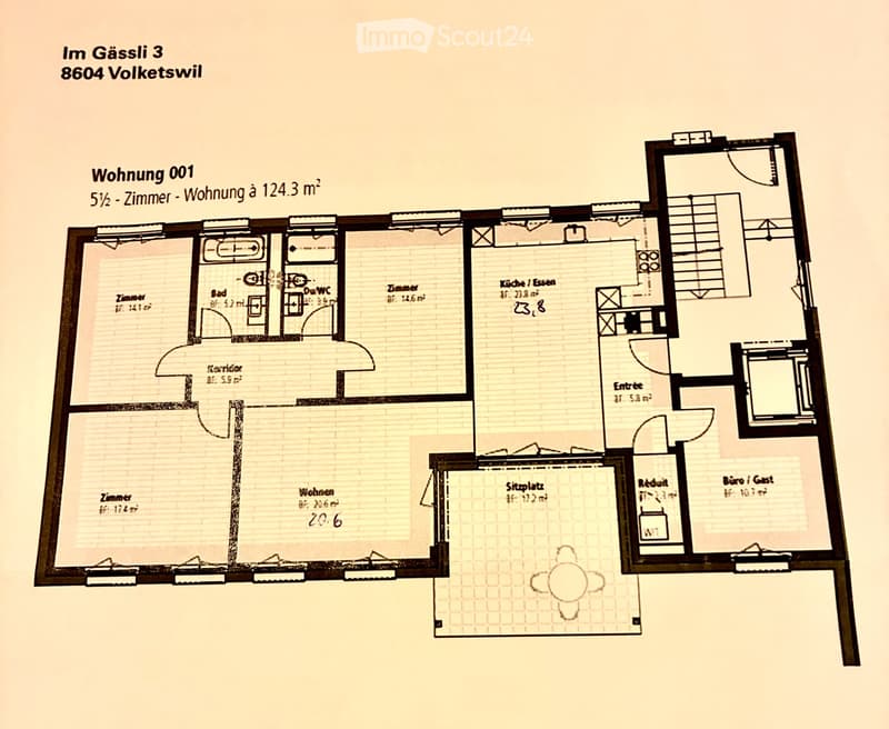 Floor plan of a 5.5-room apartment with 124.3 m² total area, including living room, kitchen, bedrooms, bathroom, and entrance.