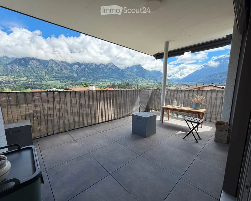 Spacious 4.5-Room Apartment in Cazis – Modern New Build with Stunning Views (2)