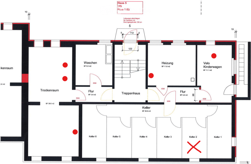 Floor plan of Haus 5, showing basement and ground floor layout with labeled rooms including Waschraum, Trockenraum, Treppehaus, Keller, Heizung, Velo Kinderwagen, and others.