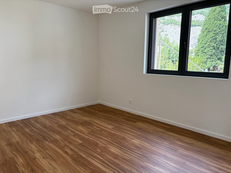 3 chambres lumineuses, parquet bois