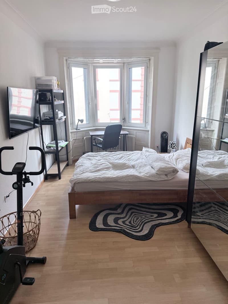 Möbilierte, Helle 2-Zimmer-Wohnung mit Balkon zur Untermiete ab September 2026 bis Februar 2027 (2)