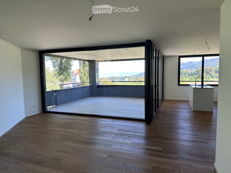 Neuwertige 4.5-Zimmer-Gartenwohnung mit viel Licht & Ruhe in Mörschwil (1)