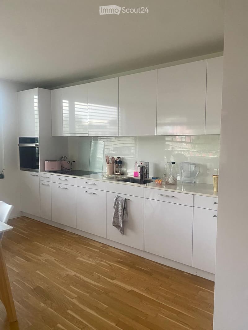 {"type": "Kitchen", "objects": ["oven", "sink", "faucet", "cupboard", "cup", "bottle", "faucet", "oven", "cupboard", "cupboard", "cupboard", "cupboard", "cupboard", "cupboard", "cupboard", "cupboard", "cupboard", "cupboard", "cupboard", "cupboard", "cupbo